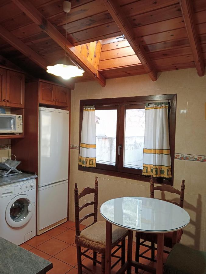 Apartamentos El Brezo Albarracín Exterior foto